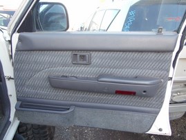 1993 TOYOTA 4RUNNER SR5 WHITE 3.0L AT 4WD Z19508